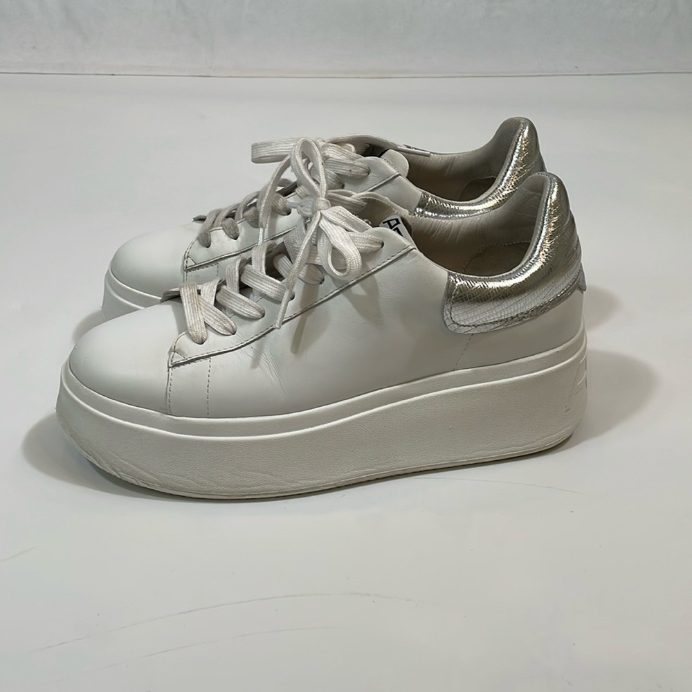 ASH Platform Moby Sneaker Size 40 White Leather Silver Metallic EUC